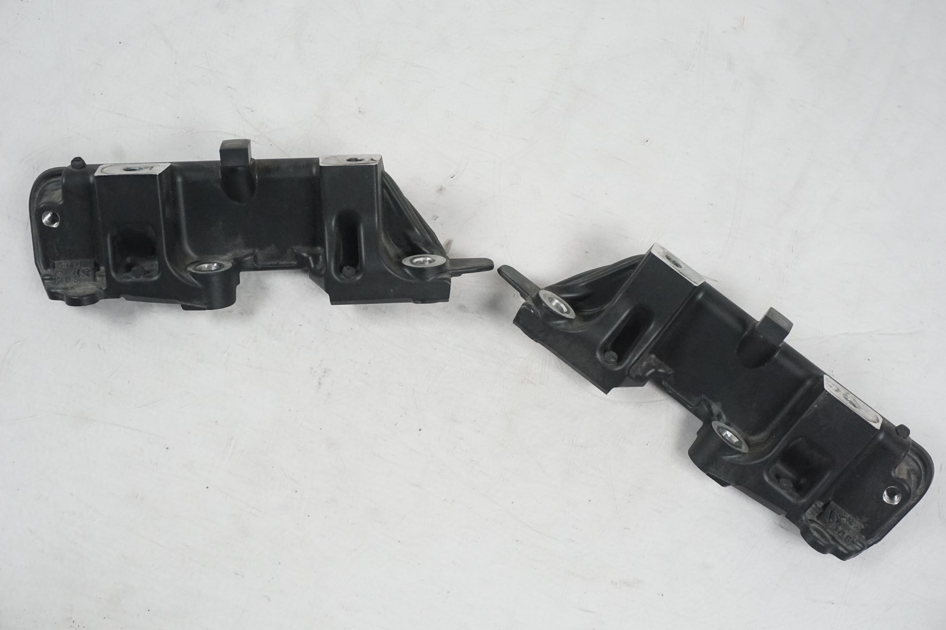 Baksidan på Passagerarhandtag från en Honda CTX 1300 -2014 motorcykel.