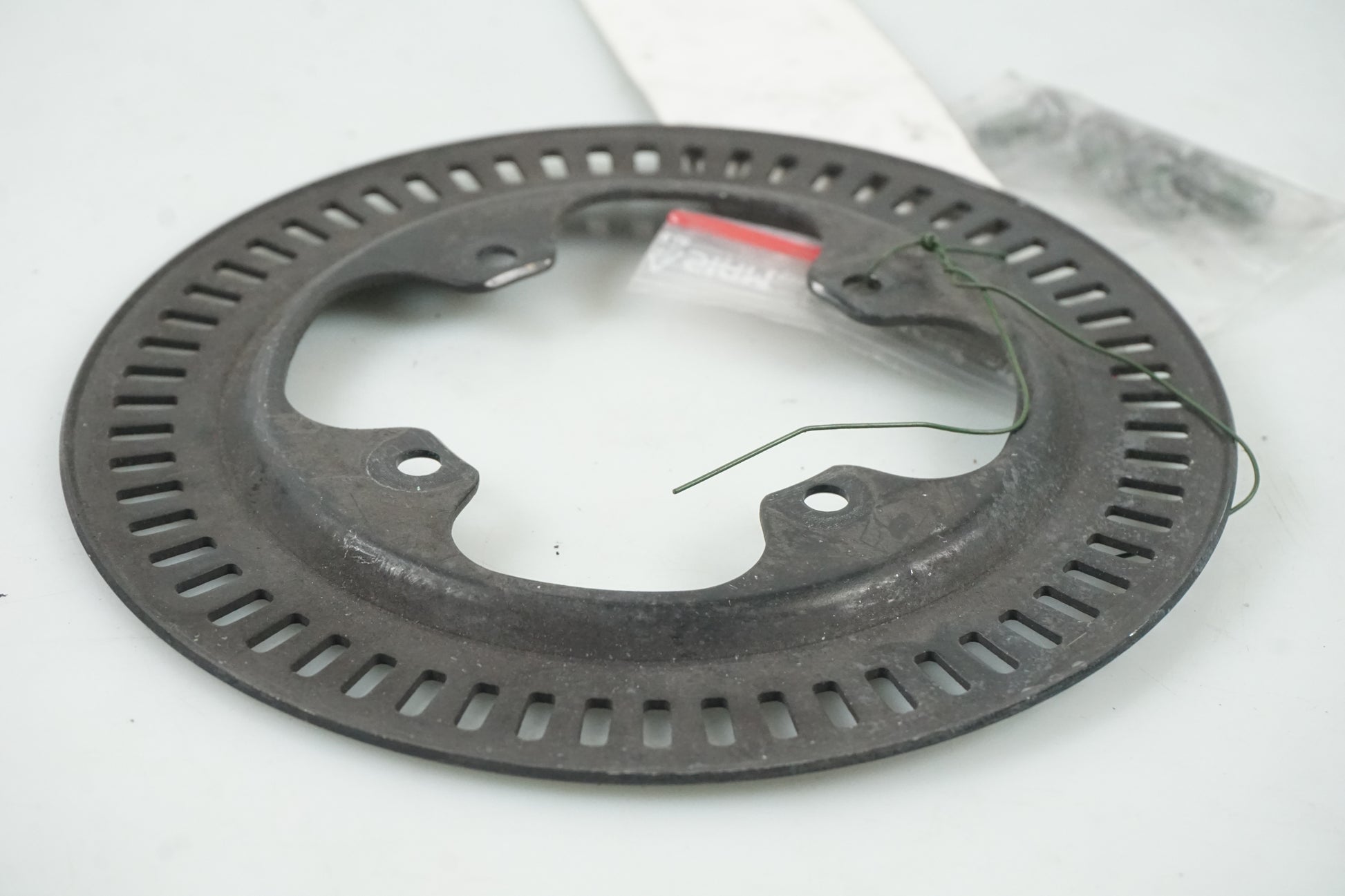 Höger sida på ABS krans från en Honda CBR 1000 RR -2009 motorcykel.