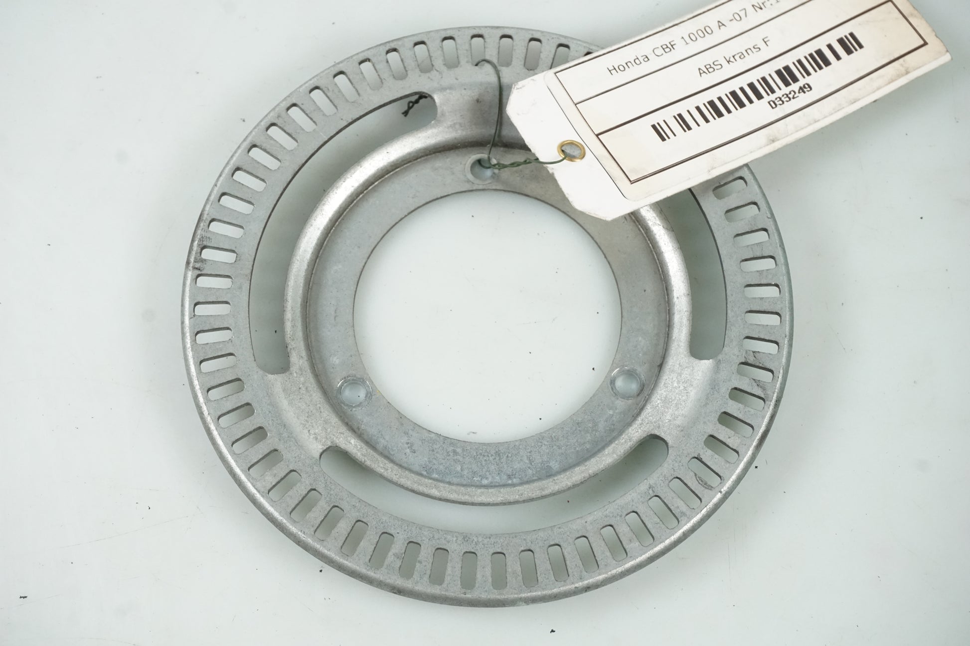 Höger sida på ABS krans från en Honda CBF 1000 -2007 motorcykel.