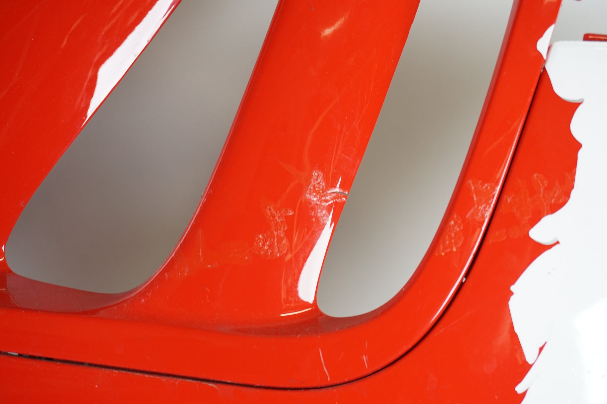 Baksidan på Sidkåpa från en Honda CBR 600 -1997 motorcykel.