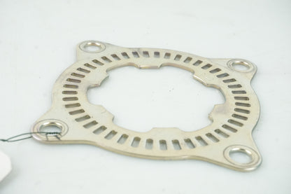 Baksidan på ABS krans från en Kawasaki Z 1000 -2014 motorcykel.