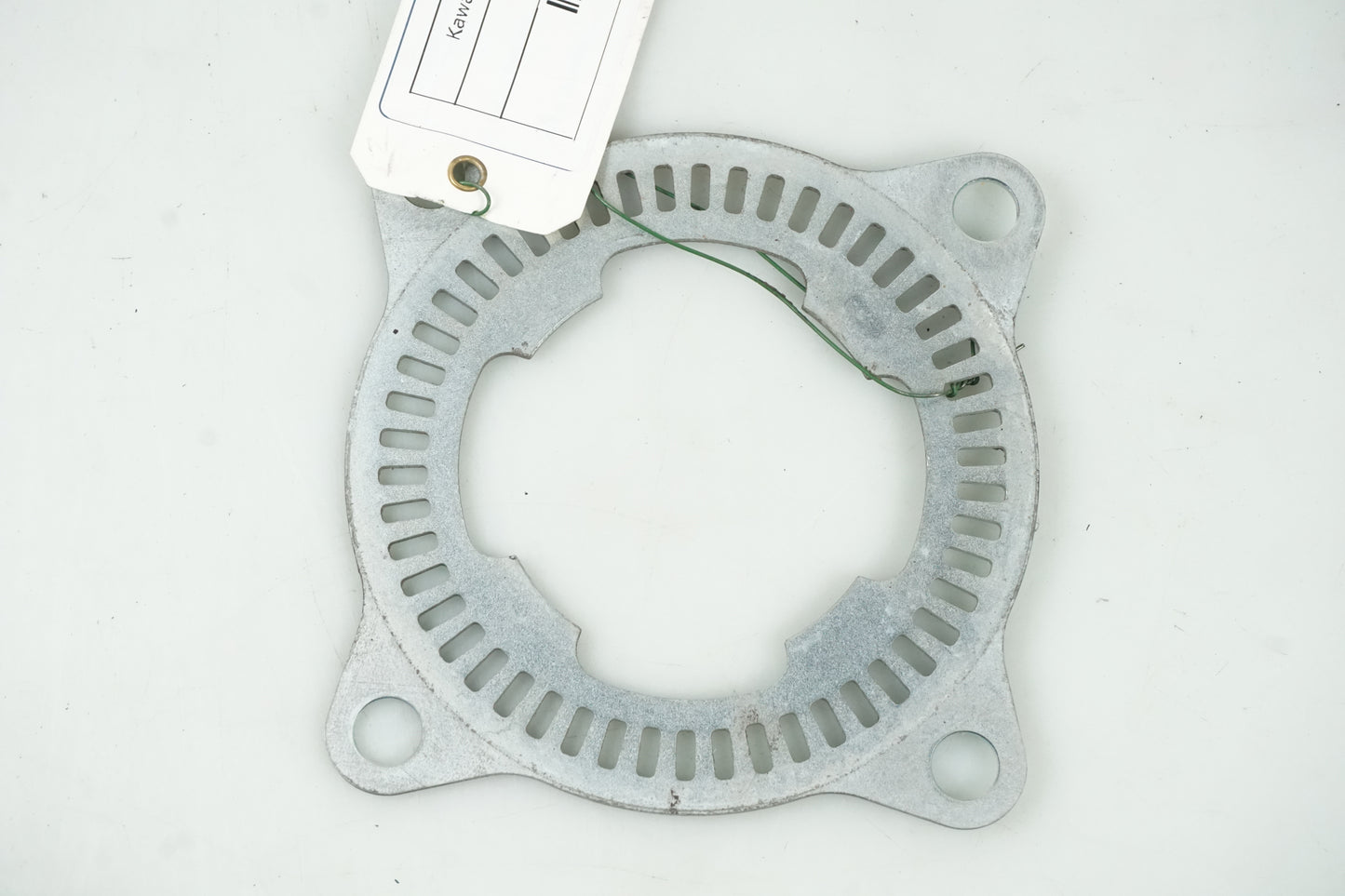 Framsidan på ABS krans från en Kawasaki ZZ-R 1400 -2007 motorcykel.