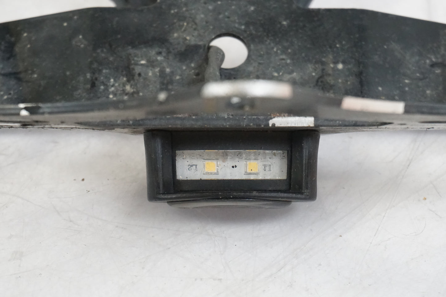 Uchwyt na tablice rejestracyjne