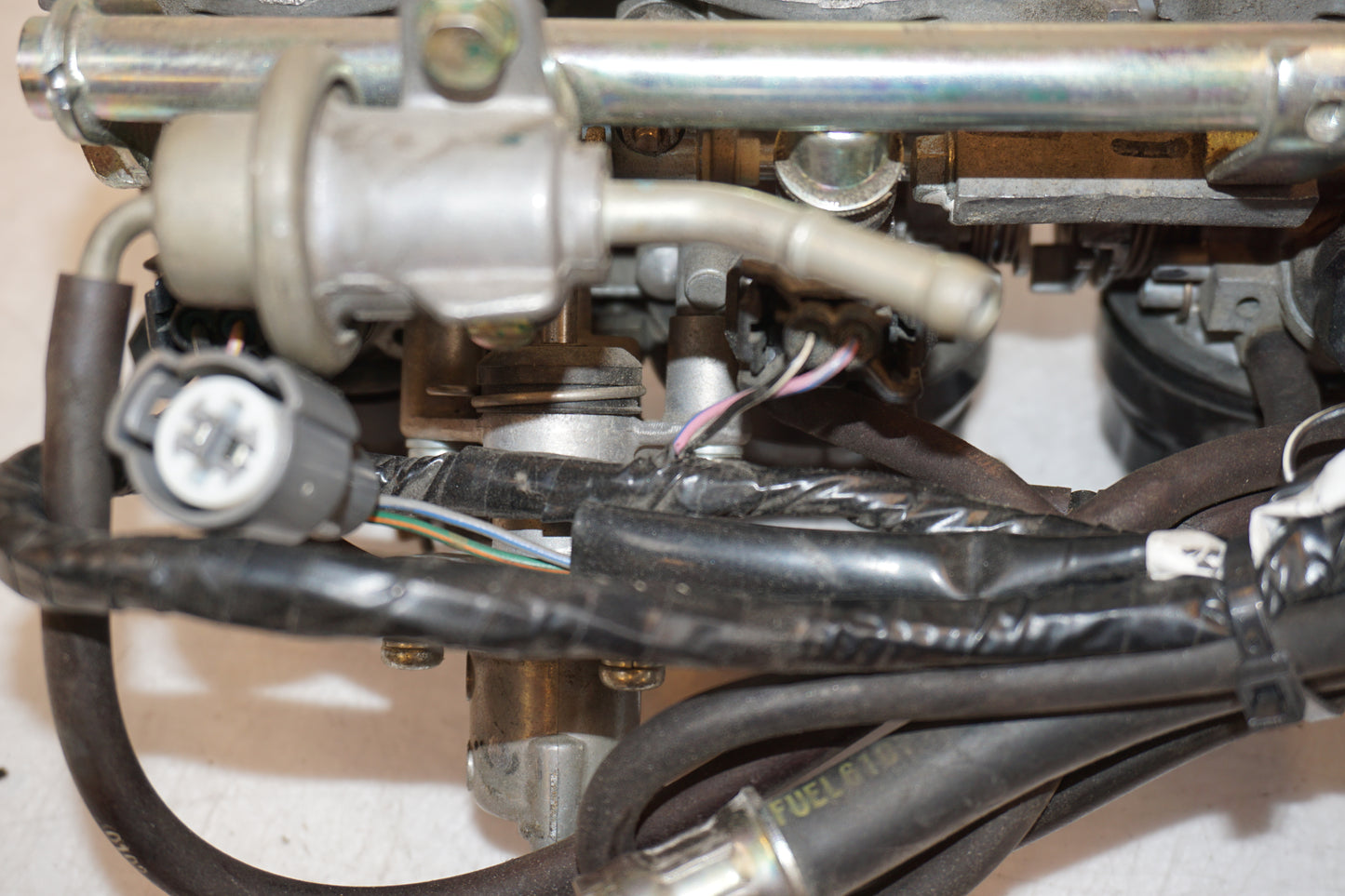 Extrabild1 på Insprutbrygga från en Honda CBR 600 -2002 motorcykel.