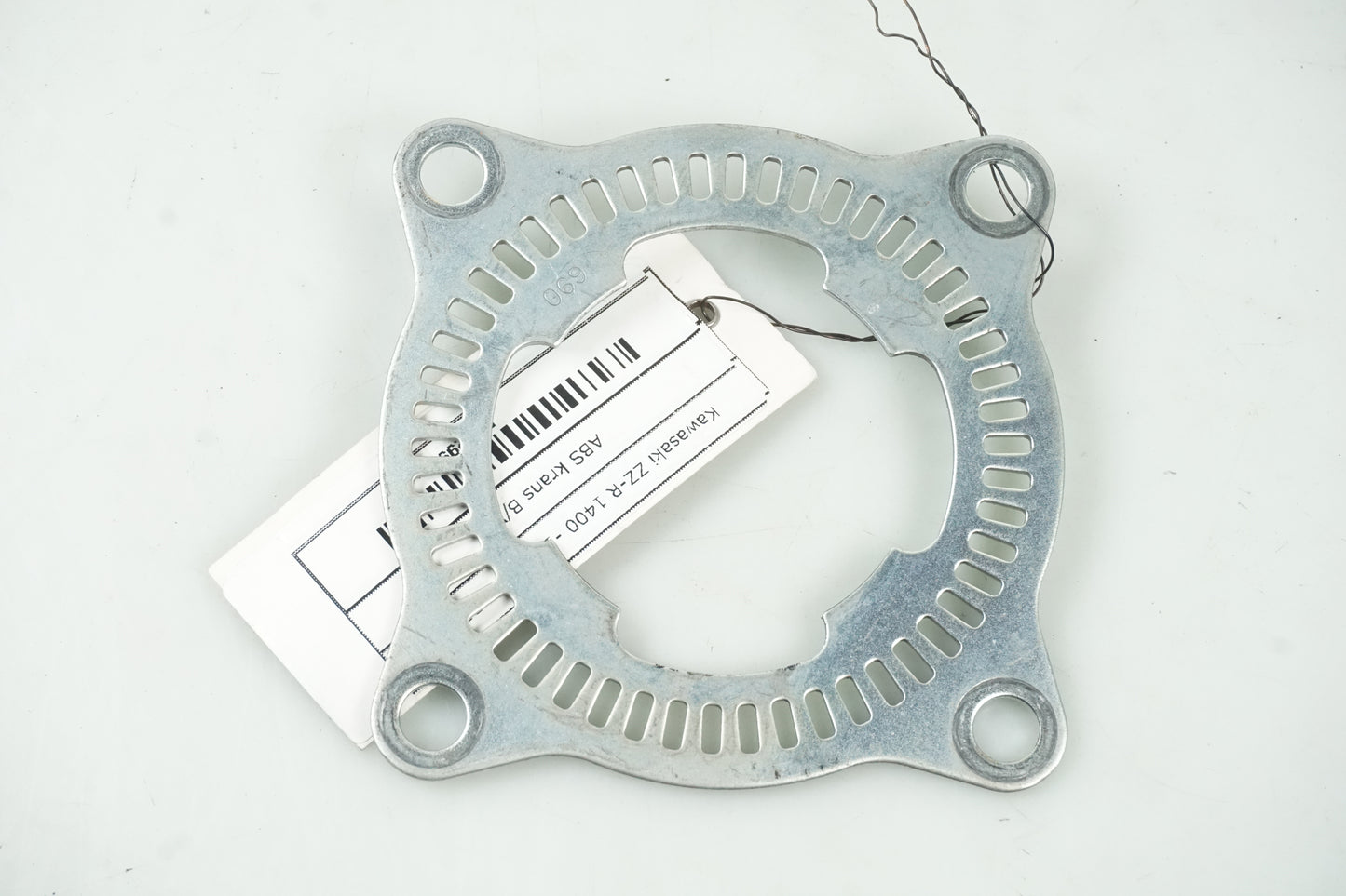 Framsidan på ABS krans från en Kawasaki ZZ-R 1400 -2010 motorcykel.