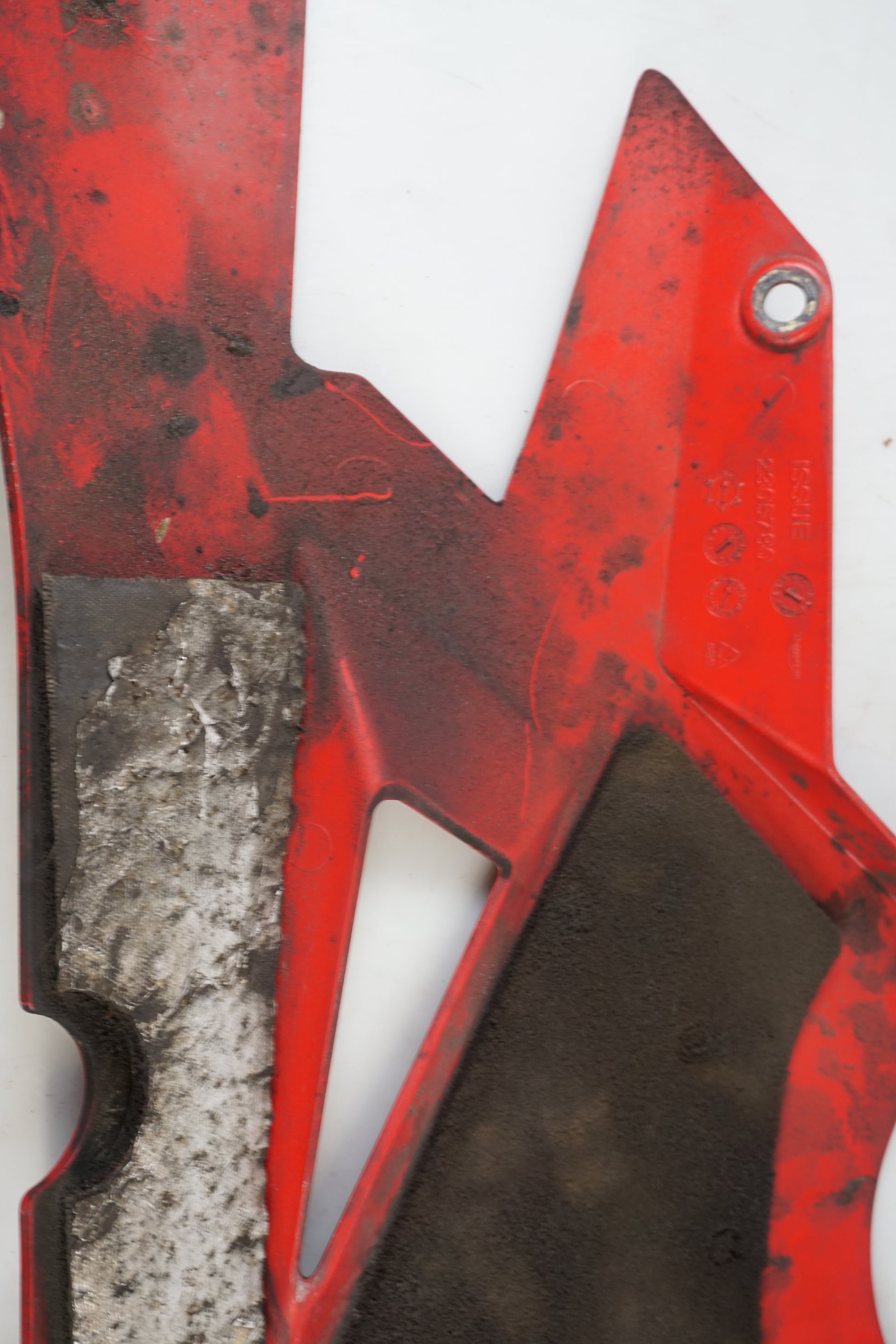 Extrabild2 på Magkåpa från en Triumph Daytona 650 -2005 motorcykel.