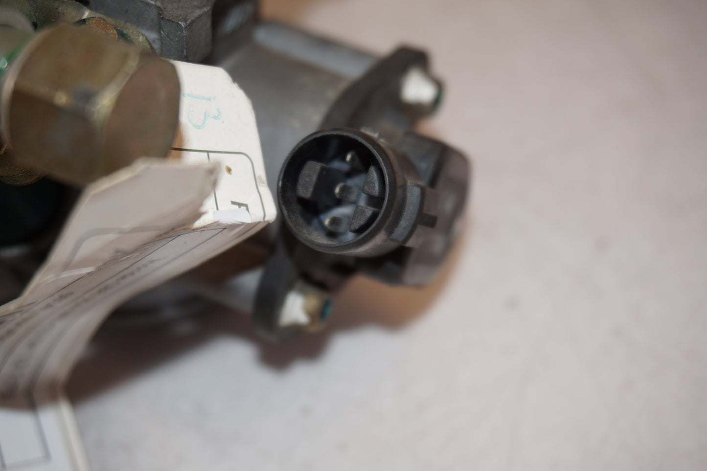 Extrabild1 på Insprutbrygga från en Honda CBR 900 RR -2003 motorcykel.