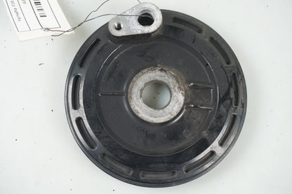 Baksidan på ABS givarfäste från en Yamaha FJR 1300 -2016 motorcykel.