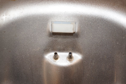 Extrabild5 på Bensintank från en Yamaha XT 1200 Z -2011 motorcykel.