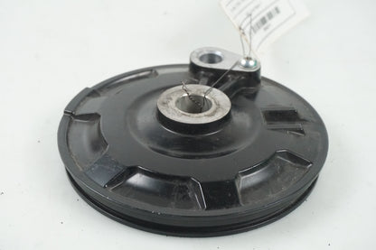 Baksidan på ABS givarfäste från en Yamaha FZ-8 -2011 motorcykel.