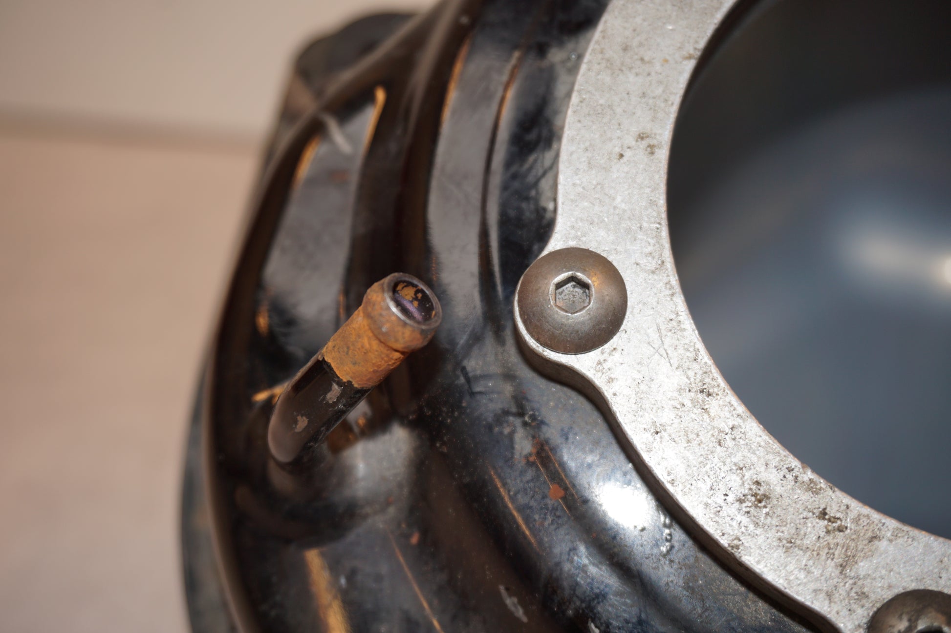 Extrabild3 på Bensintank från en Yamaha XV 1700 -2003 motorcykel.