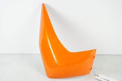 Framsidan på Sidkåpa från en Kawasaki Z 750 -2008 motorcykel.