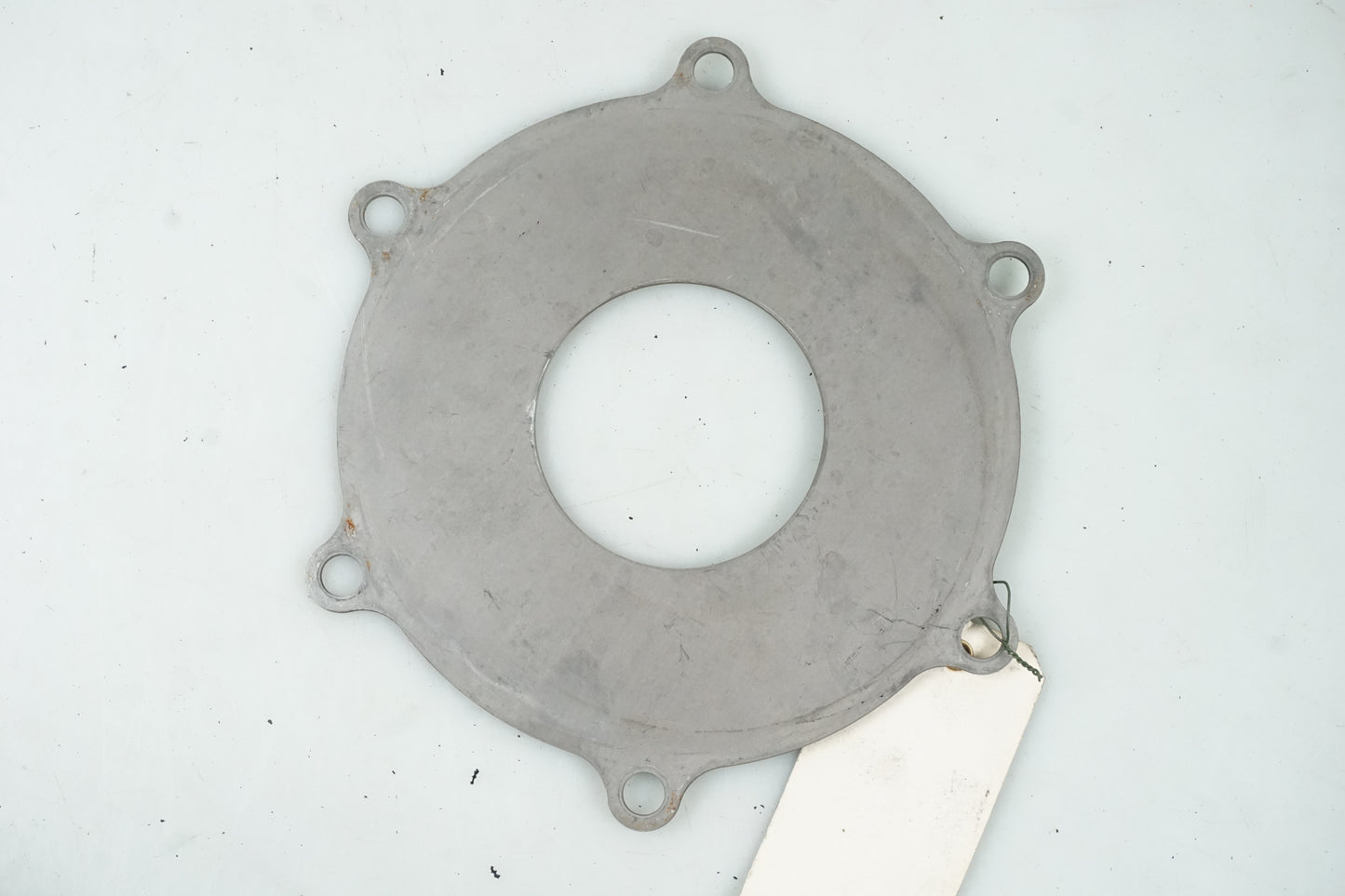 Framsidan på Bromsskivedekor från en Yamaha XVS 1100 -2003 motorcykel.