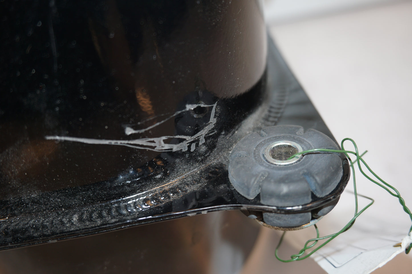 Snett uppifrån på Bensintank från en Yamaha XV 1900 -2007 motorcykel.