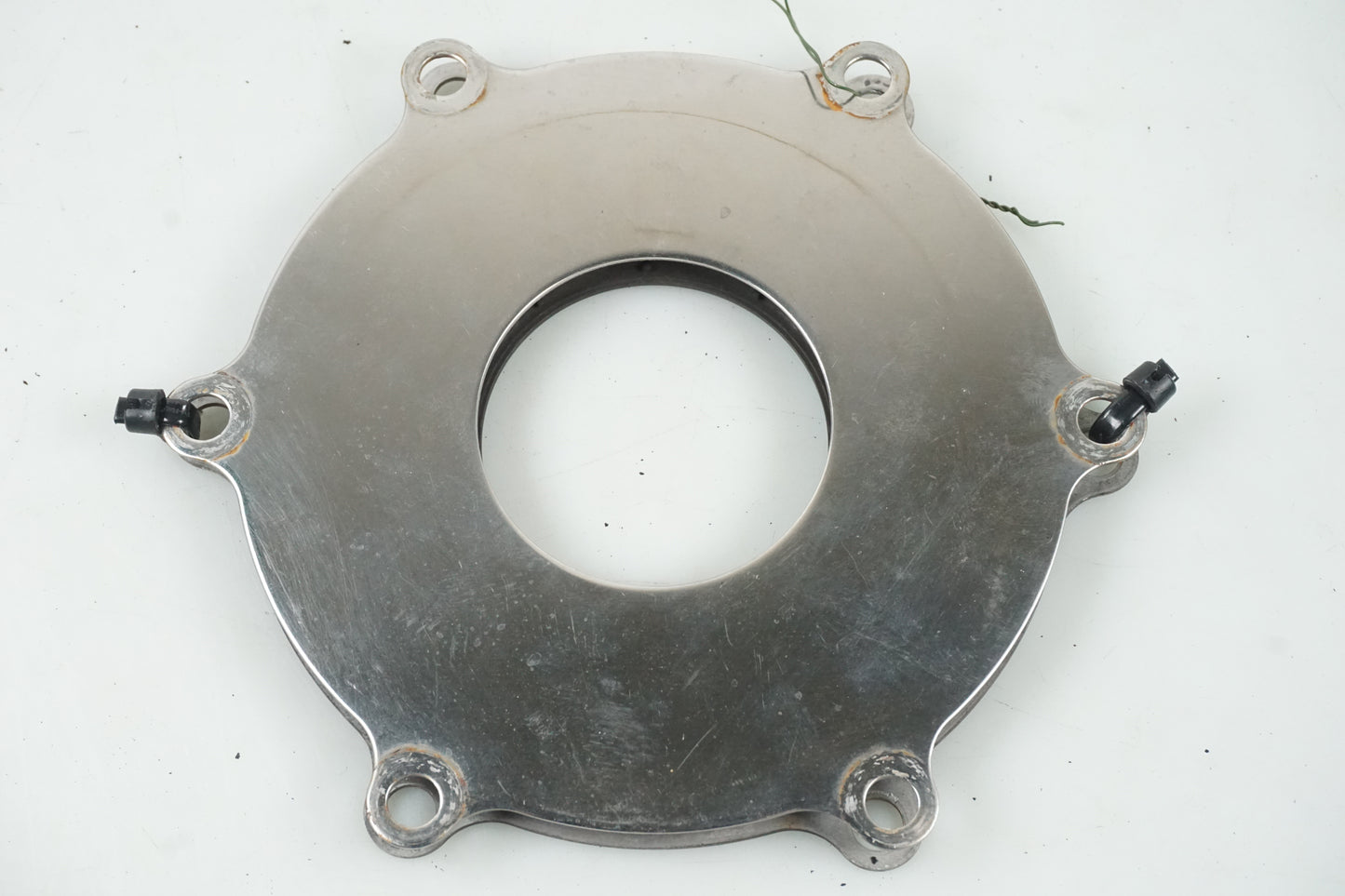 Höger sida på Bromsskivedekor från en Yamaha XVS 1100 -1999 motorcykel.