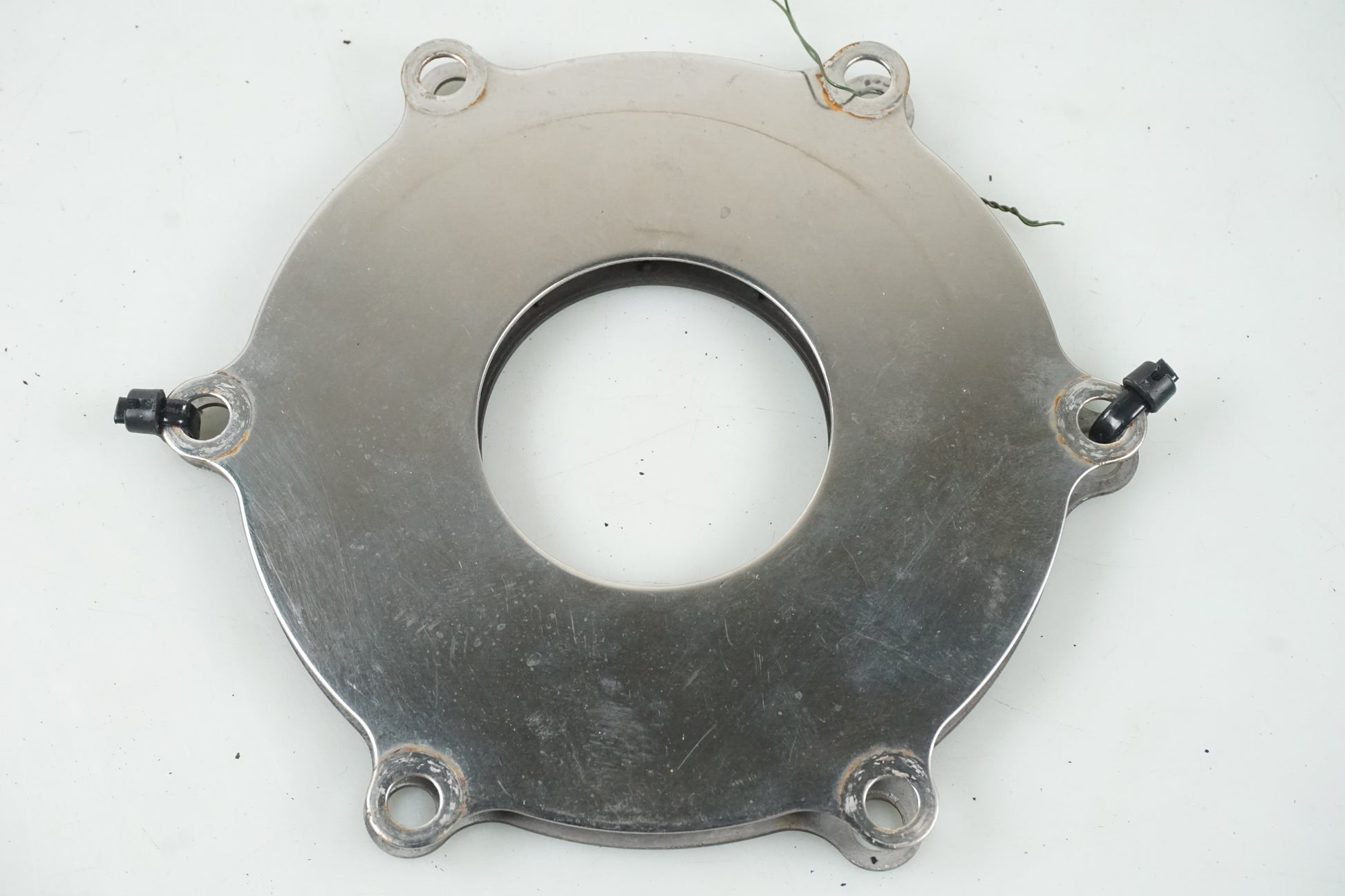 Höger sida på Bromsskivedekor från en Yamaha XVS 1100 -1999 motorcykel.