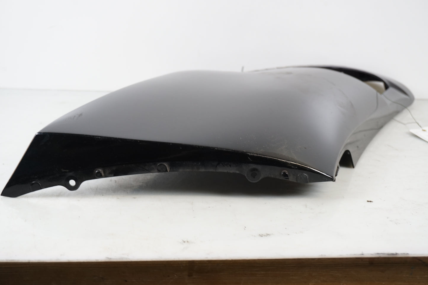 Baksidan på Sidkåpa från en Kawasaki GTR 1400 -2009 motorcykel.