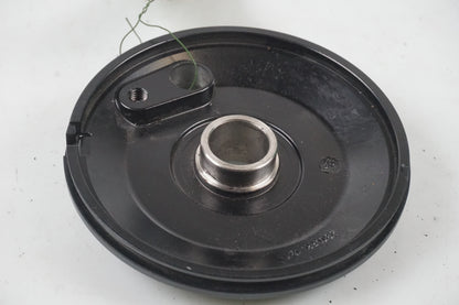 Vänster sida på ABS givarfäste från en Yamaha TDM 900 -2008 motorcykel.