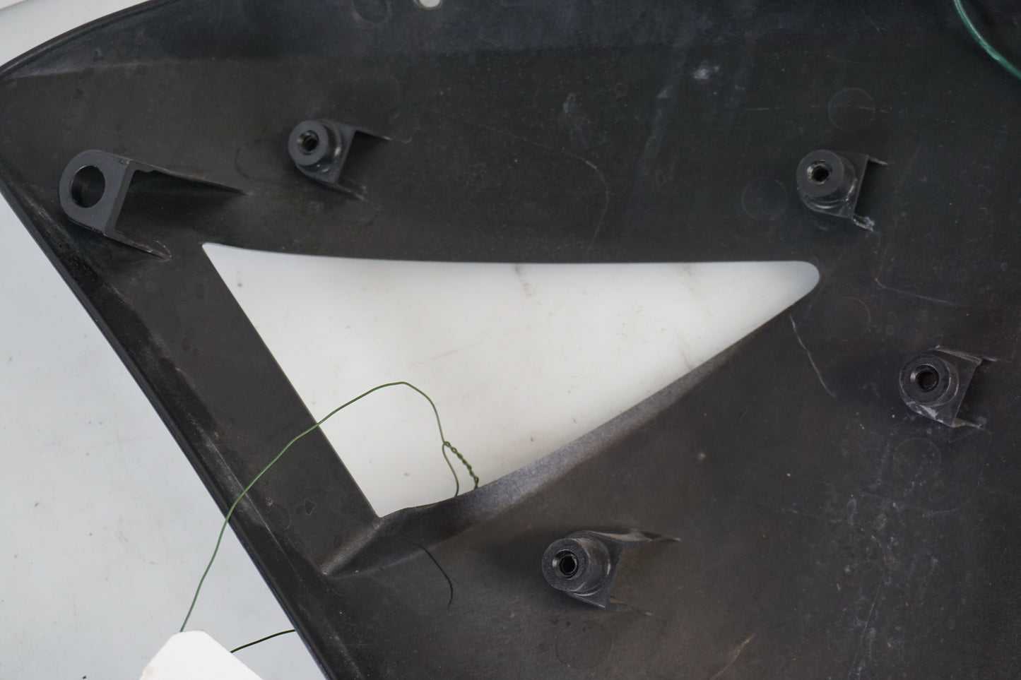 Extrabild1 på Sidkåpa från en Kawasaki GTR 1400 -2009 motorcykel.