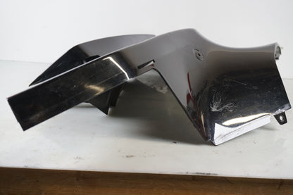 Höger sida på Sidkåpa från en Kawasaki GTR 1400 -2008 motorcykel.