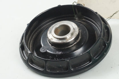 Vänster sida på ABS givarfäste från en Yamaha FJR 1300 -2007 motorcykel.