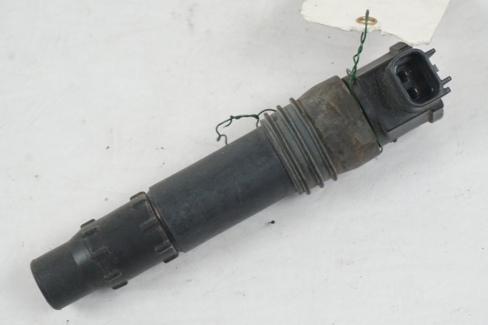 Framsidan på Tändspole från en Suzuki GSX-R 1000 -2004 motorcykel.