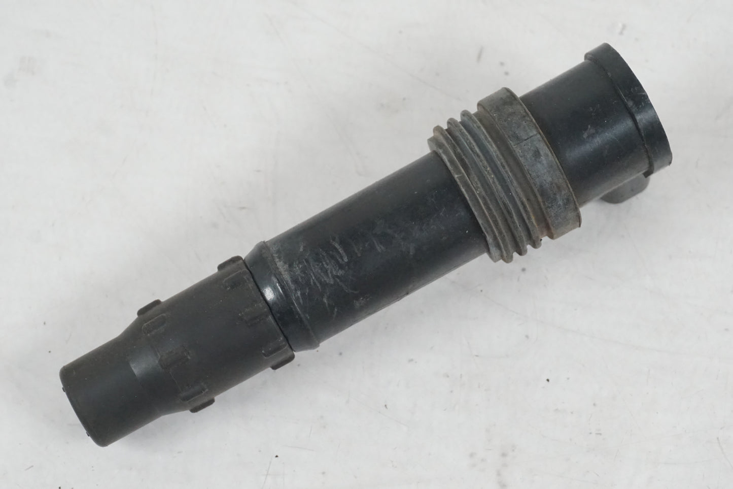 Höger sida på Tändspole från en Suzuki GSX-R 600 -1997 motorcykel.