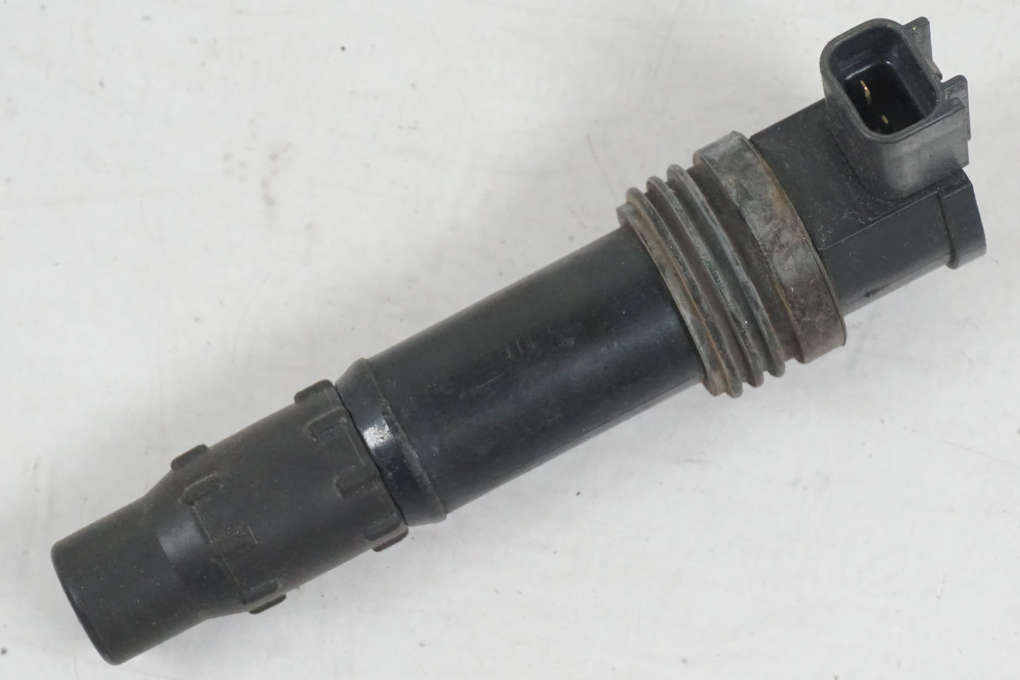 Framsidan på Tändspole från en Suzuki GSX-R 600 -1997 motorcykel.