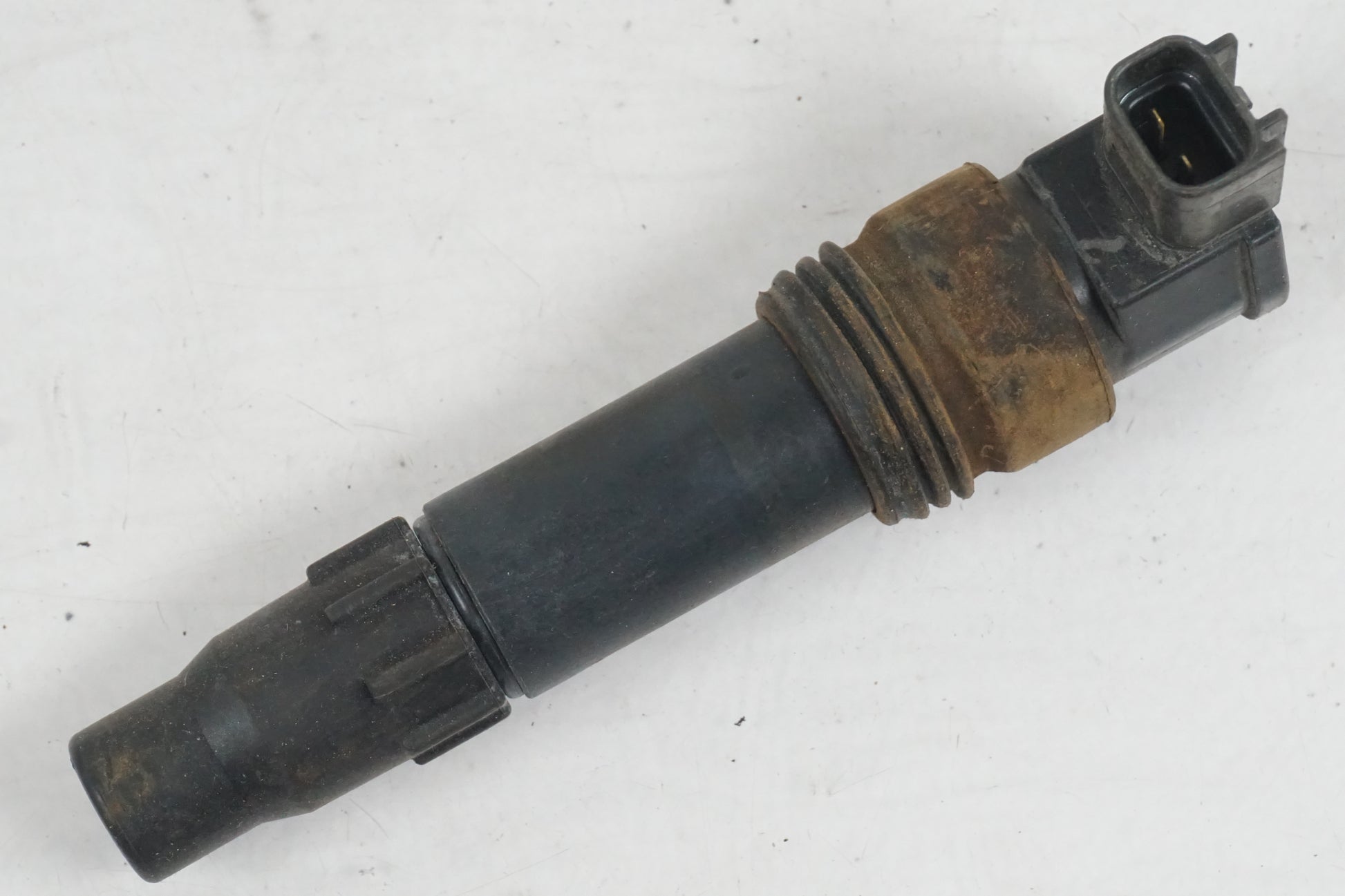 Framsidan på Tändspole från en Suzuki GSX 1300 BK -2008 motorcykel.