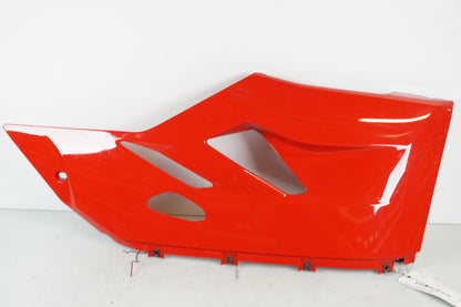 Framsidan på Magkåpa från en Ducati 1299 Panigale -2015 motorcykel.