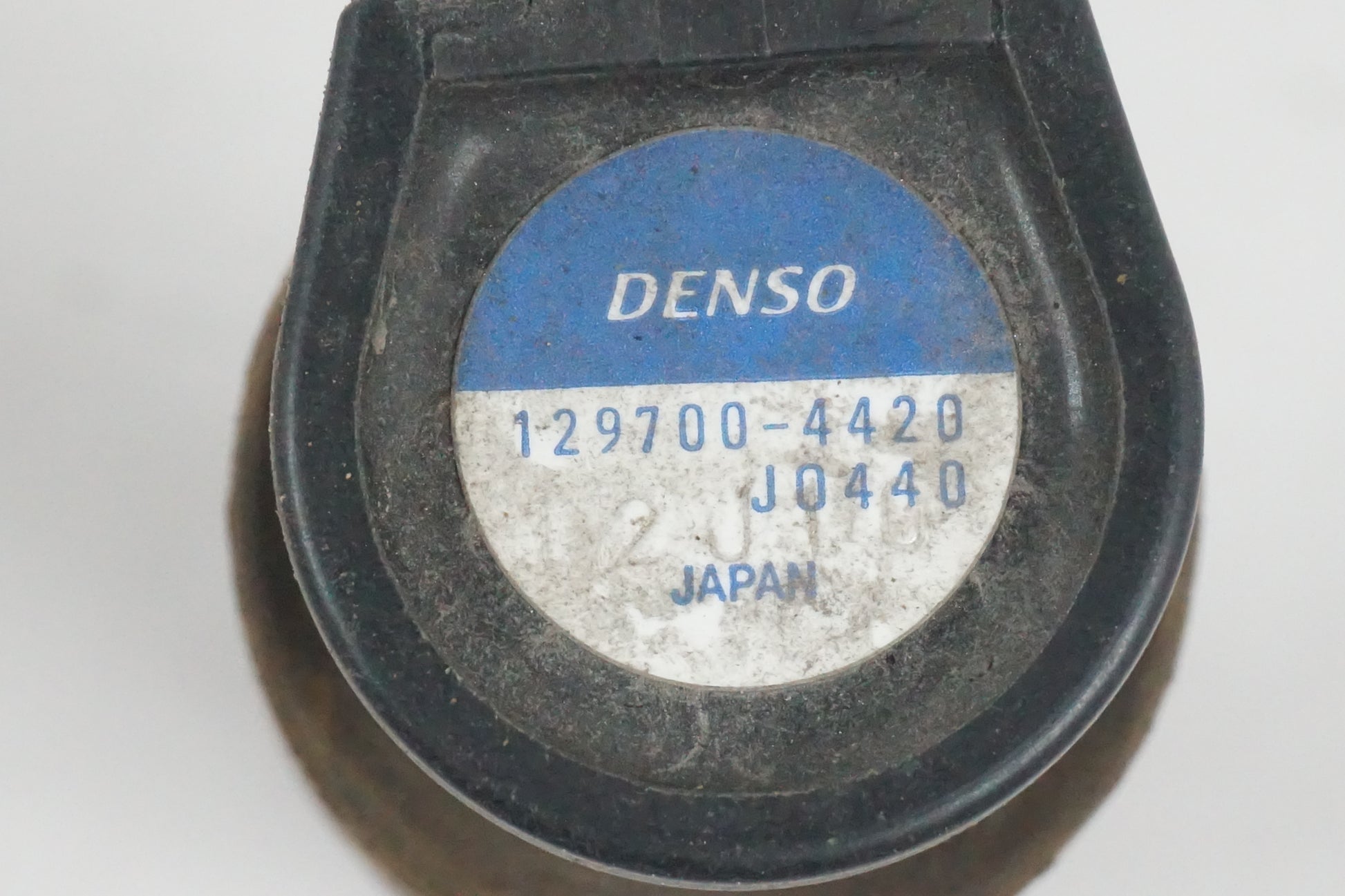 Vänster sida på Tändspole från en Suzuki GSX 1300 BK -2008 motorcykel.