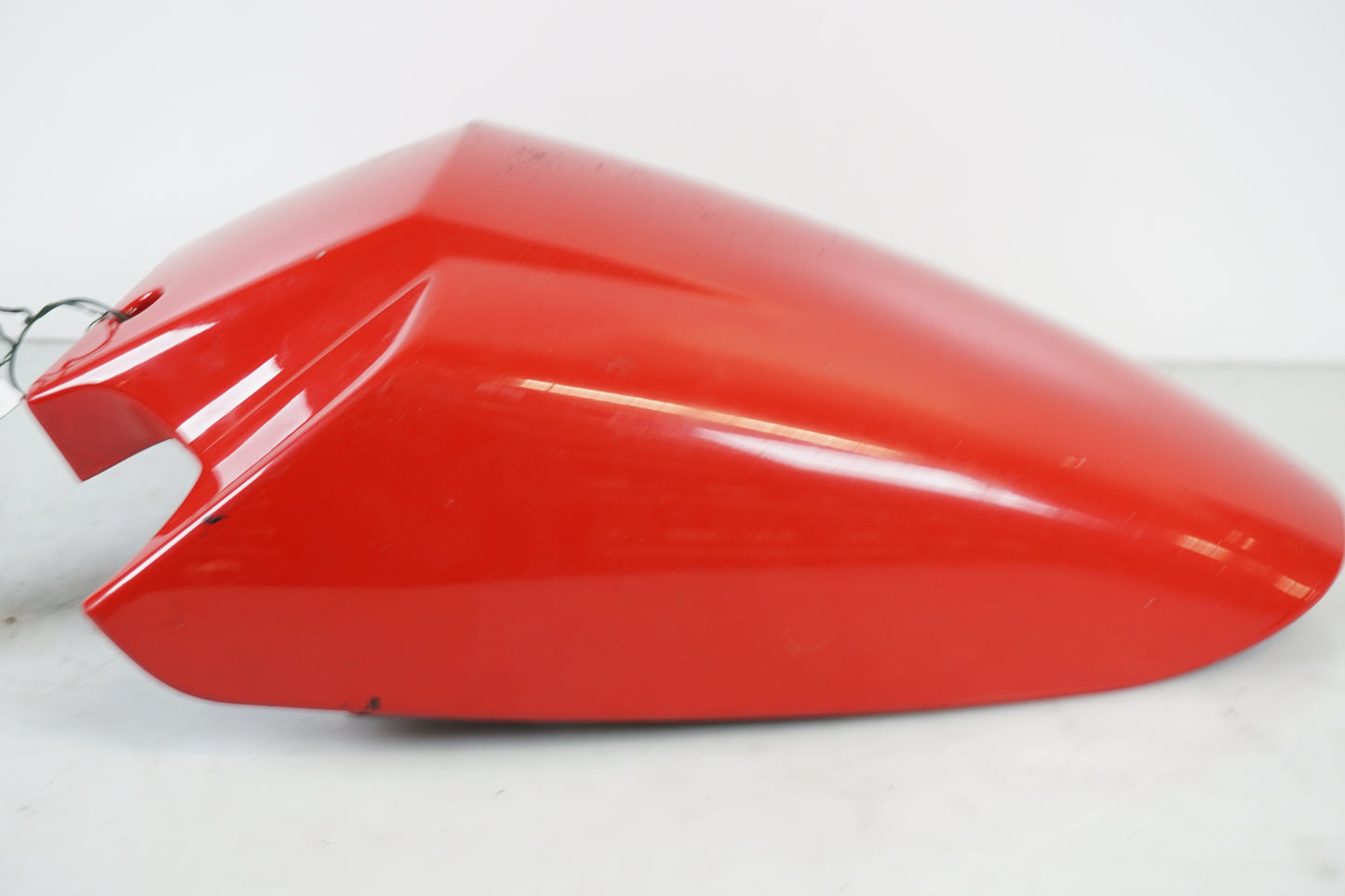 Snett uppifrån på Framskärm från en BMW R 1100 RS -1997 motorcykel.