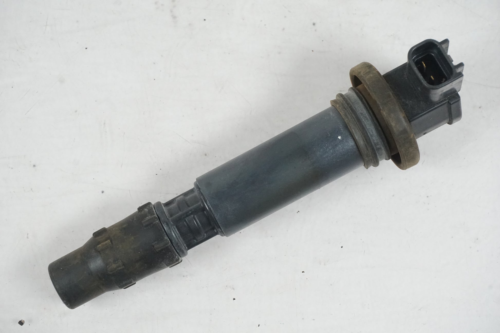 Framsidan på Tändspole från en Suzuki GSX-R 600 -2004 motorcykel.