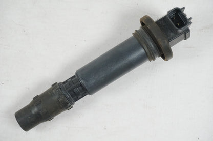 Framsidan på Tändspole från en Suzuki GSX-R 600 -2004 motorcykel.