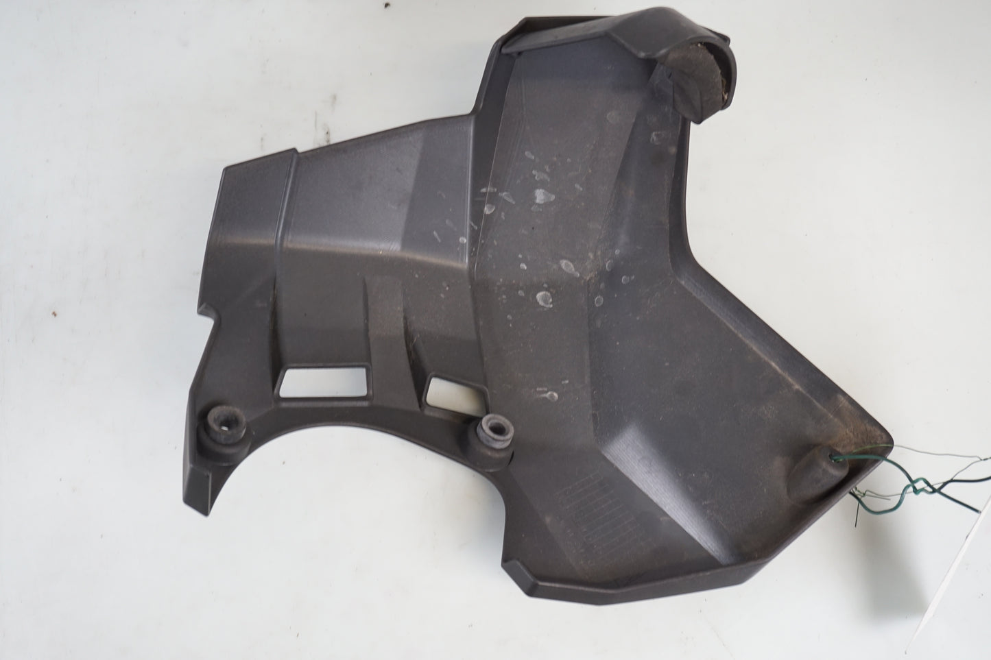 Extrabild2 på Motorskyddskåpa från en Kawasaki Versys 1000 -2012 motorcykel.