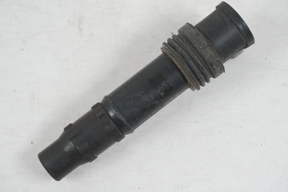 Höger sida på Tändspole från en Suzuki GSX-R 600 -1999 motorcykel.