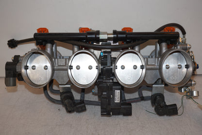 Extrabild5 på Spjällhus från en Kawasaki VN 900 -2007 motorcykel.