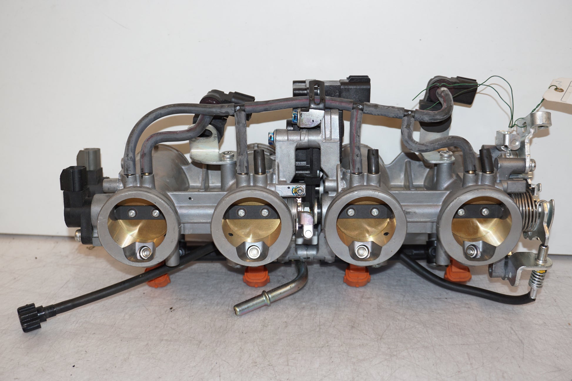 Extrabild7 på Spjällhus från en Kawasaki VN 900 -2007 motorcykel.