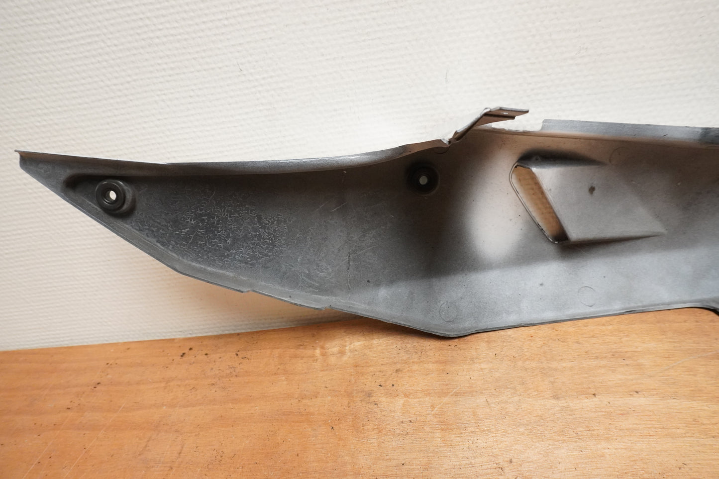 Extrabild1 på Bakvinge från en Yamaha YZF 750 R -1994 motorcykel.