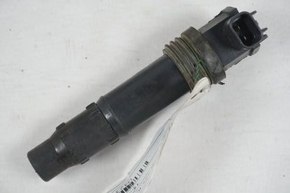 Framsidan på Tändspole från en Suzuki GSX-R 750 -1998 motorcykel.