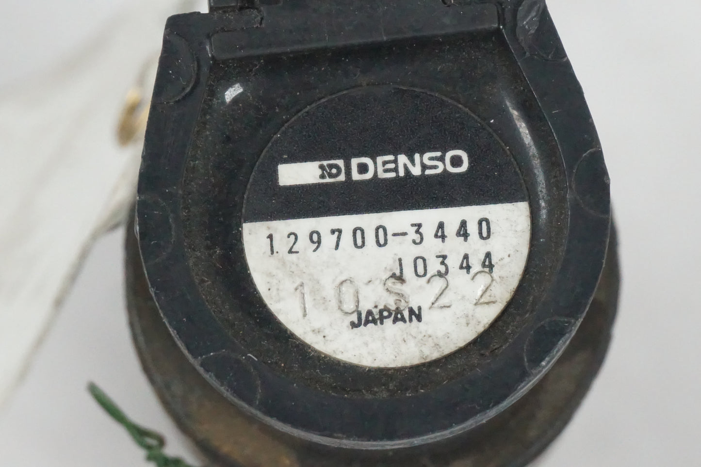 Vänster sida på Tändspole från en Suzuki GSX-R 750 -1998 motorcykel.