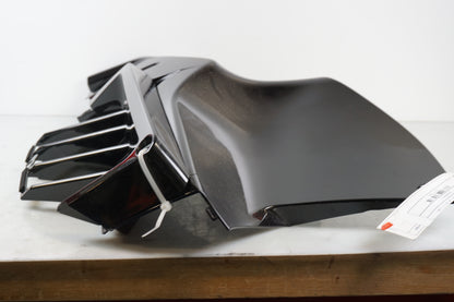 Höger sida på Sidkåpa från en Kawasaki GTR 1400 -2008 motorcykel.