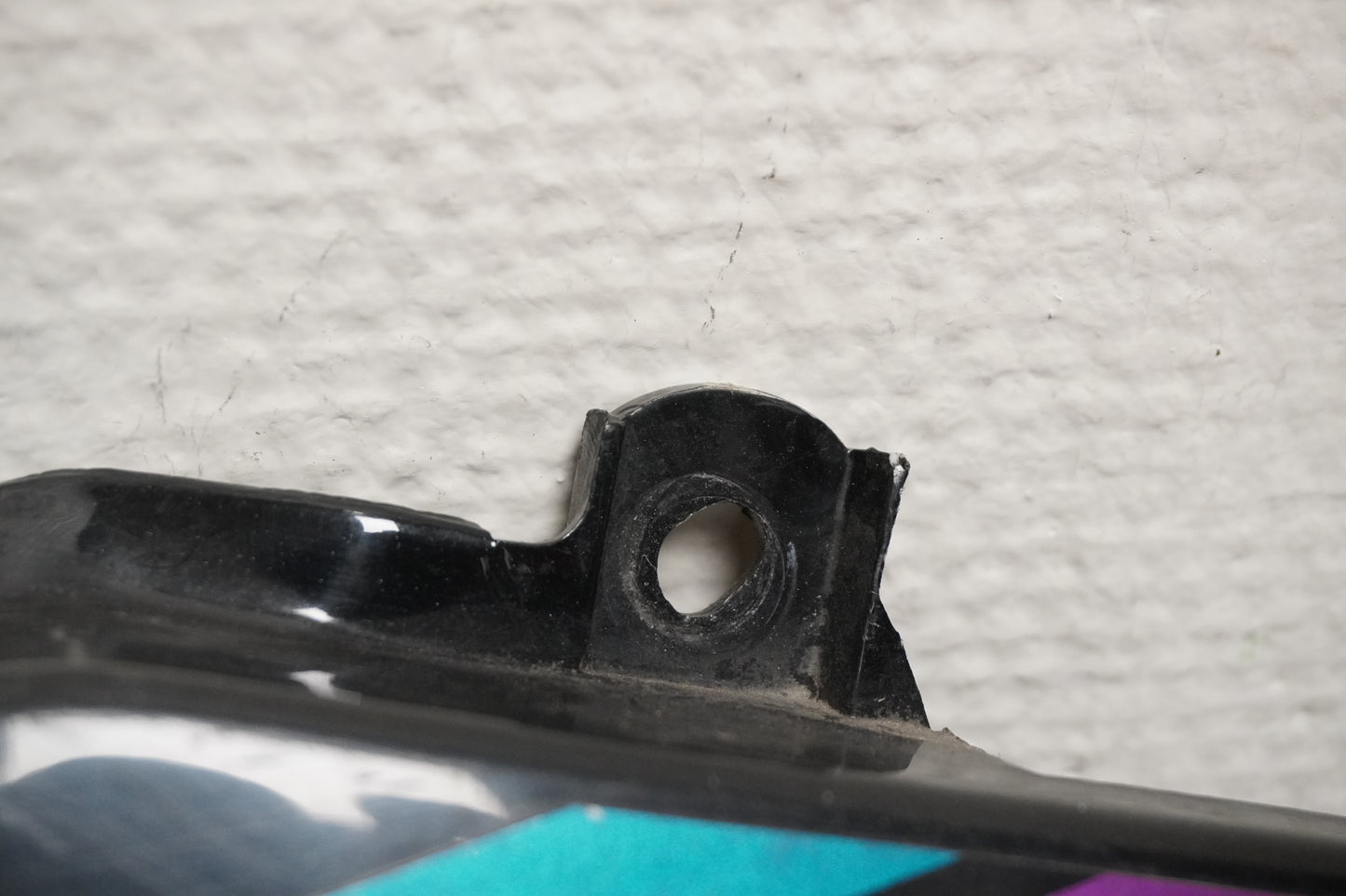 Snett uppifrån på Bakvinge från en Yamaha FZR 1000 -1993 motorcykel.