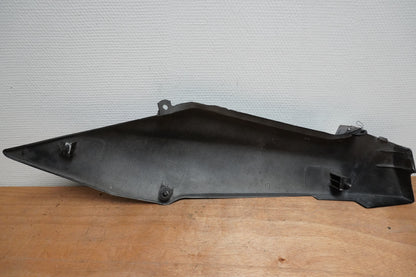 Extrabild1 på Bakvinge från en Yamaha FZR 1000 -1993 motorcykel.