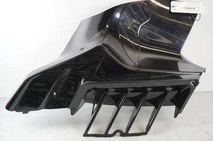 Framsidan på Sidkåpa från en Kawasaki GTR 1400 -2008 motorcykel.