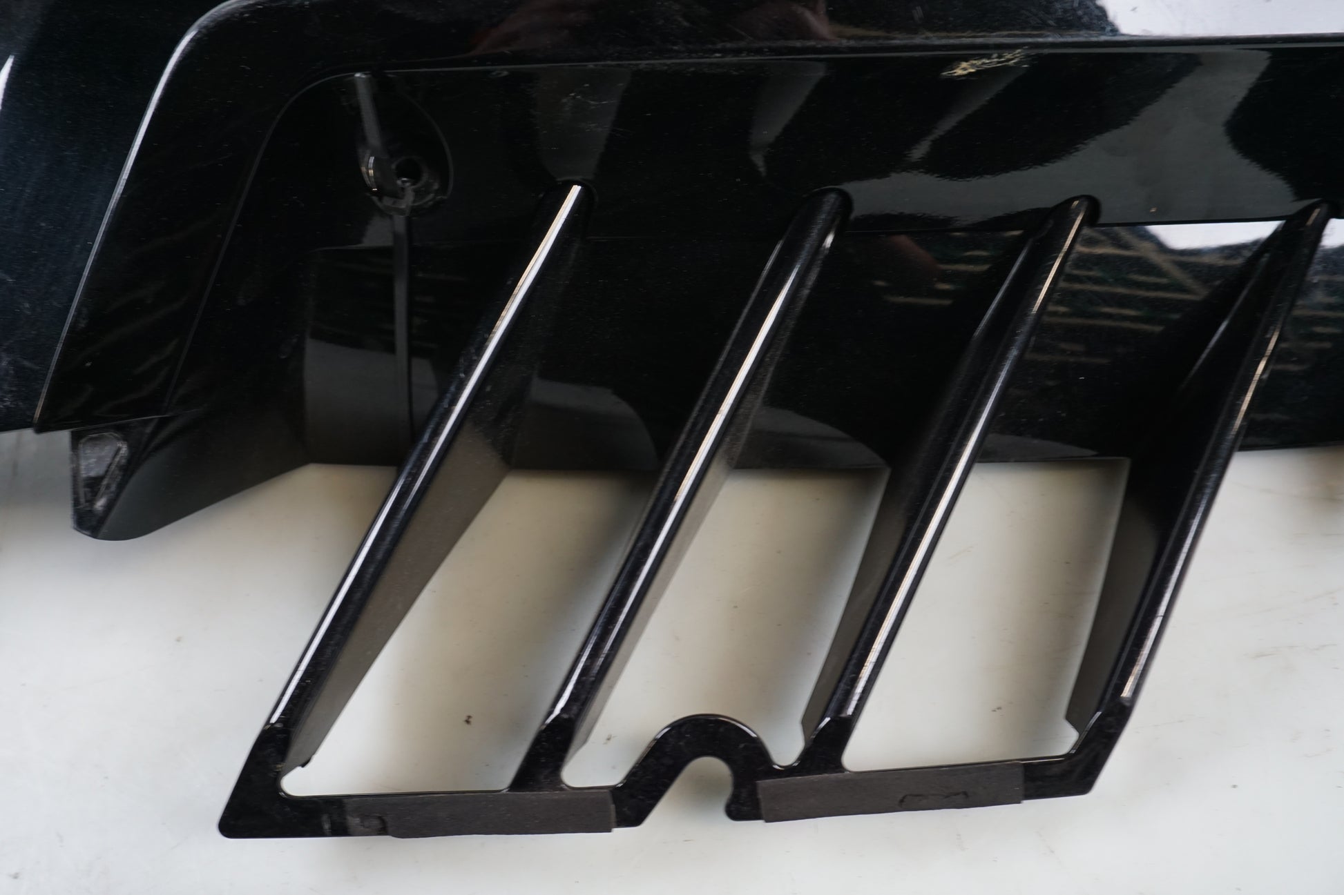 Höger sida på Sidkåpa från en Kawasaki GTR 1400 -2008 motorcykel.