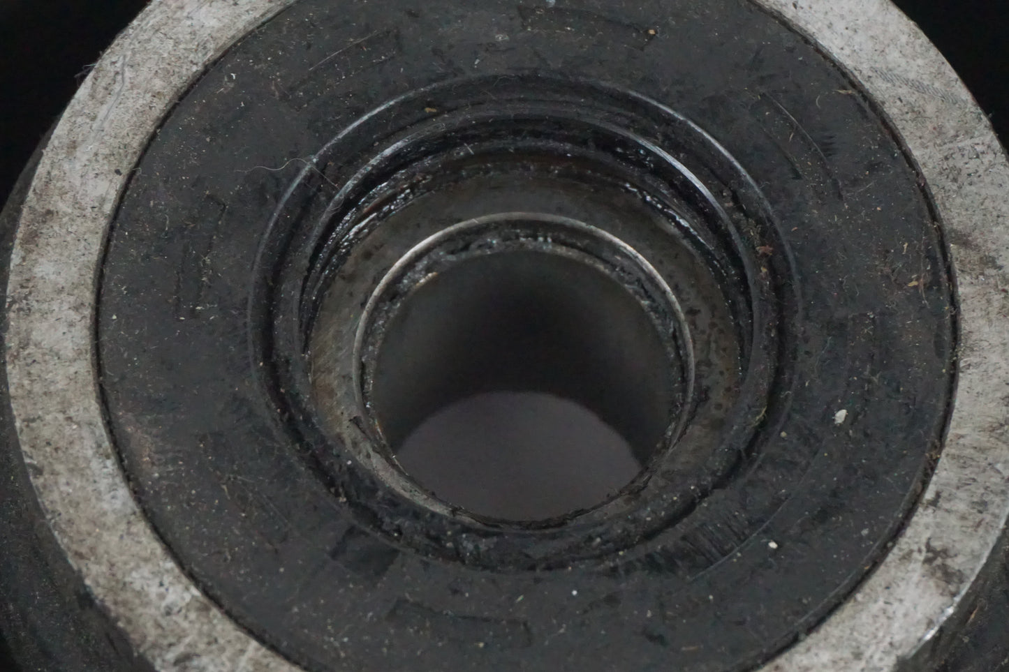 Baksidan på Drevfäste från en Honda CBF 1000 -2007 motorcykel.