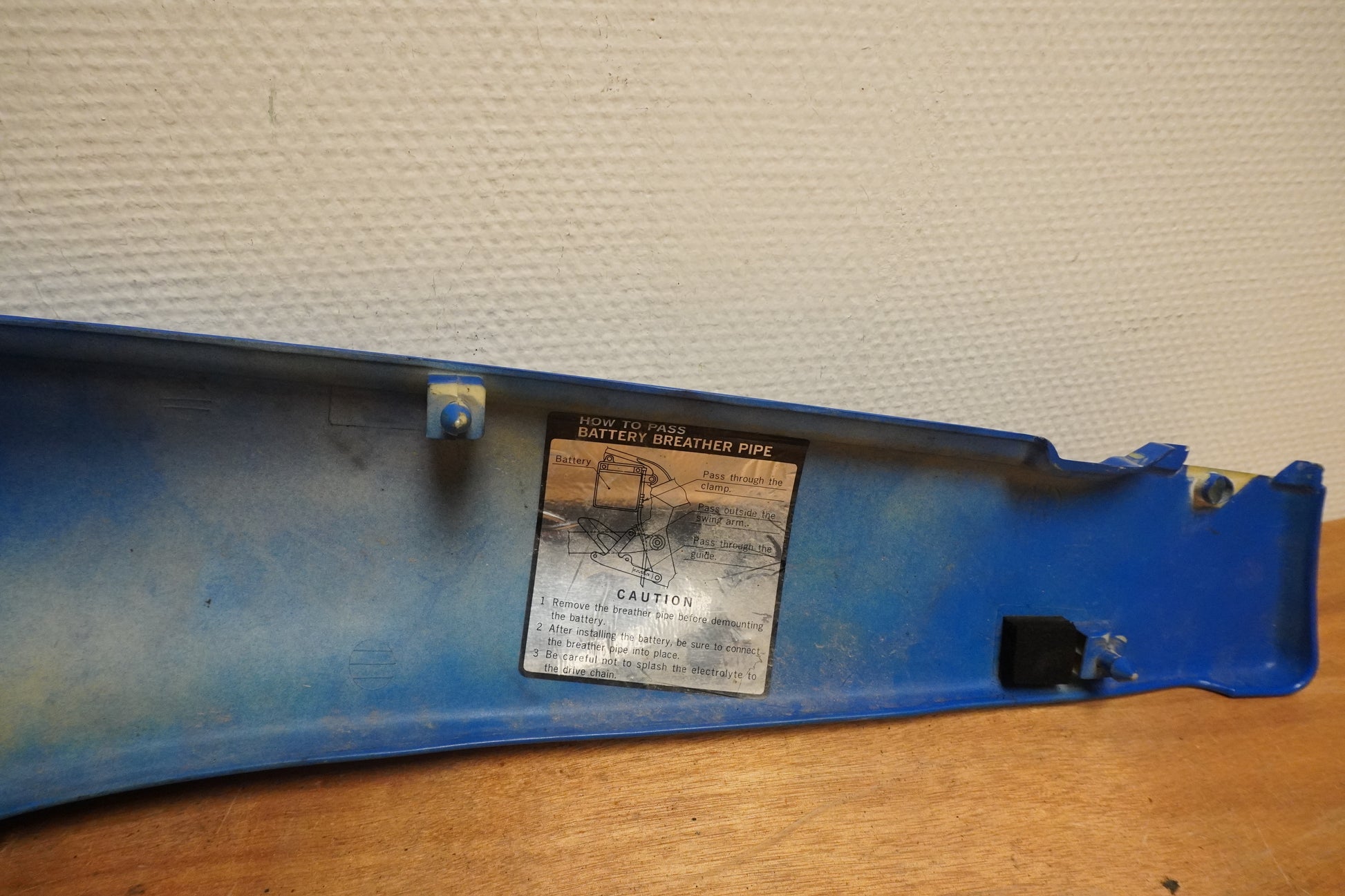 Extrabild2 på Sidopanel från en Yamaha TZR 125 -1989 motorcykel.