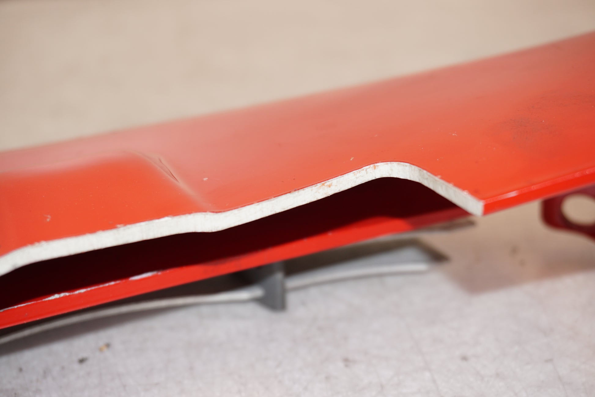 Snett uppifrån på Toppkåpa från en Ducati ST2 -1998 motorcykel.