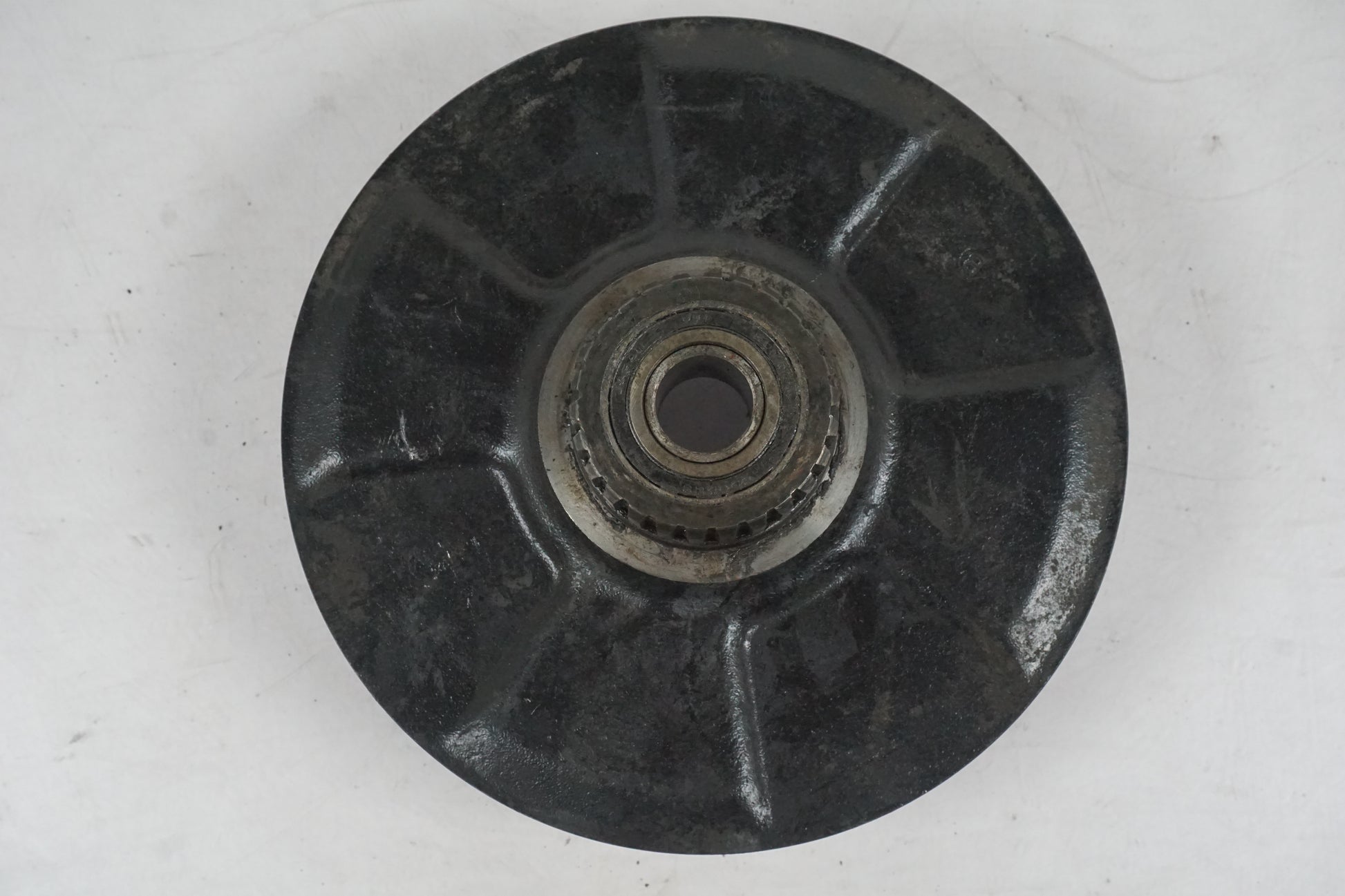 Baksidan på Drivfäste från en Honda CTX 1300 -2014 motorcykel.